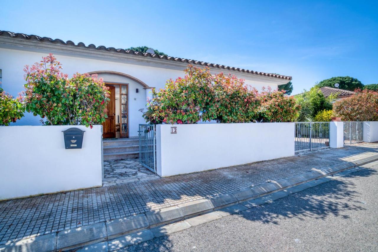 Vila La Bellesa L' Escala Exteriér fotografie